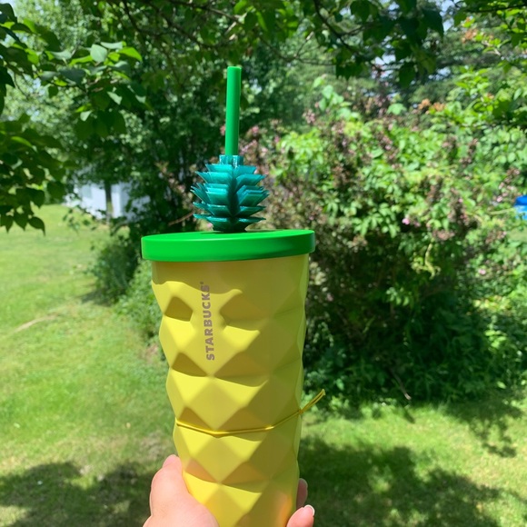 Pineapple Leaf Straw Toppers - Picture 10 of 10